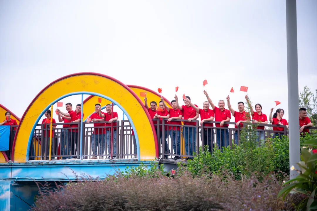 燃動金秋 | 草艇競渡,奪人風(fēng)采彰顯非遺文化瑰寶之韻(圖3) 燃動金秋 | 草艇競渡,奪人風(fēng)采彰顯非遺文化瑰寶之韻(圖3)